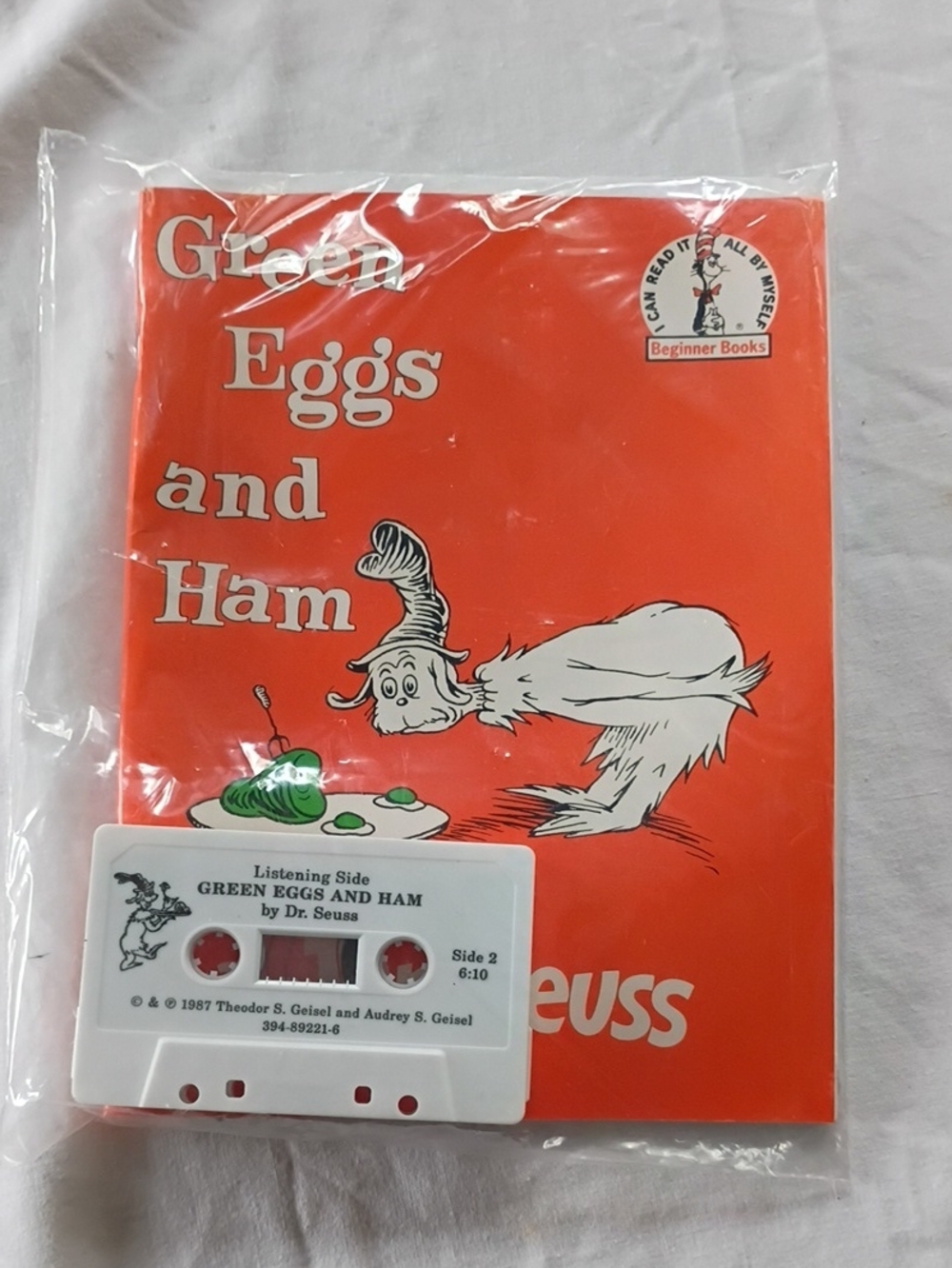 Vintage Green Eggs And Ham Read-Along Book and Cassette Tape By Dr. Seuss